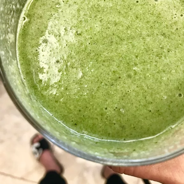 Green Smoothie Christina Carlyle