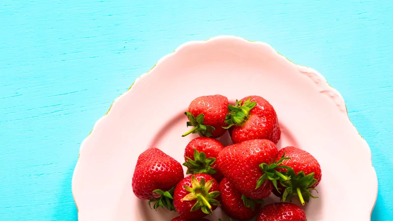 a plate of strawberries