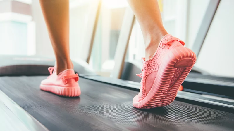 10 Treadmill Workouts for Maximum Fat Burn & Health Benefits